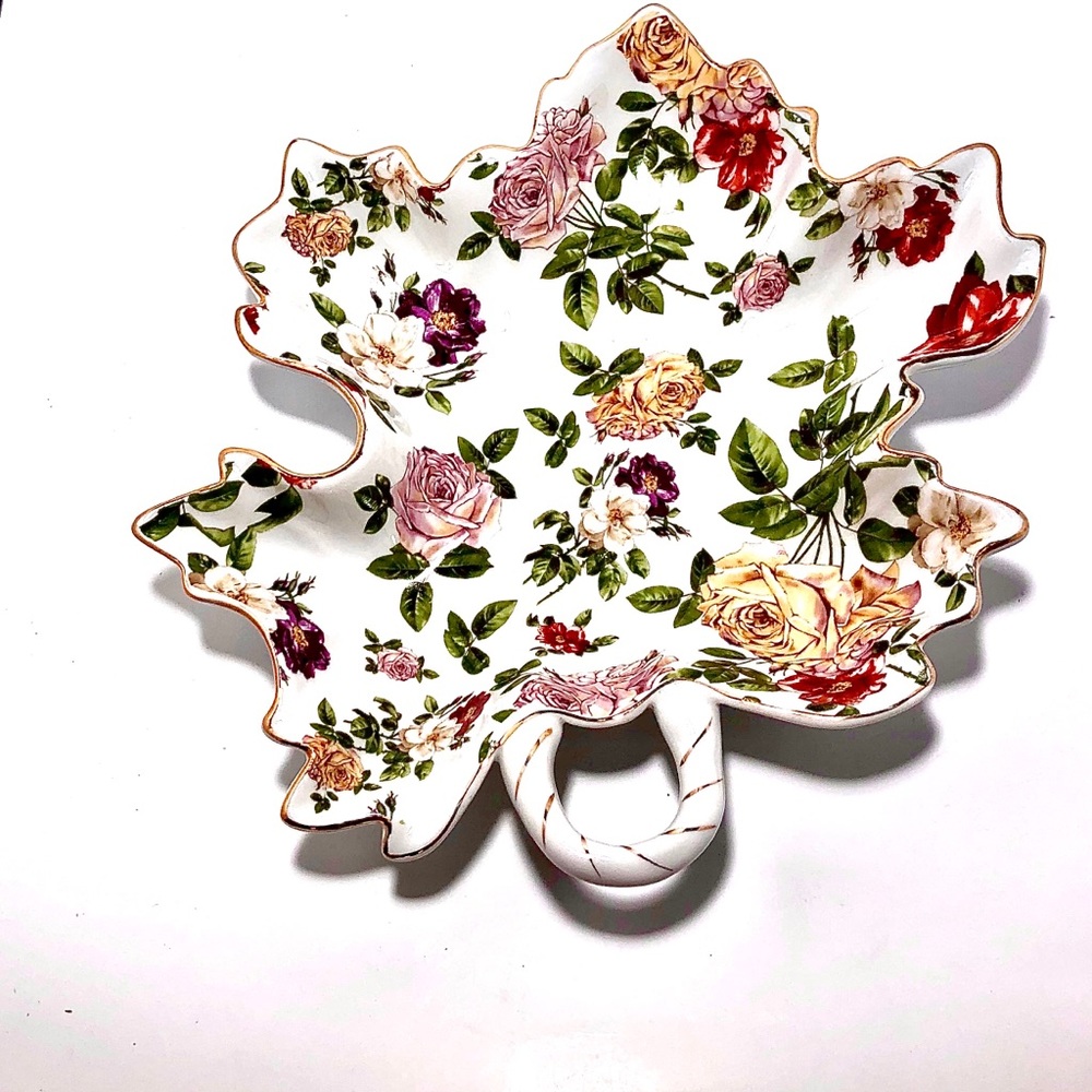 Royal Danube Vintage Leaf Dish